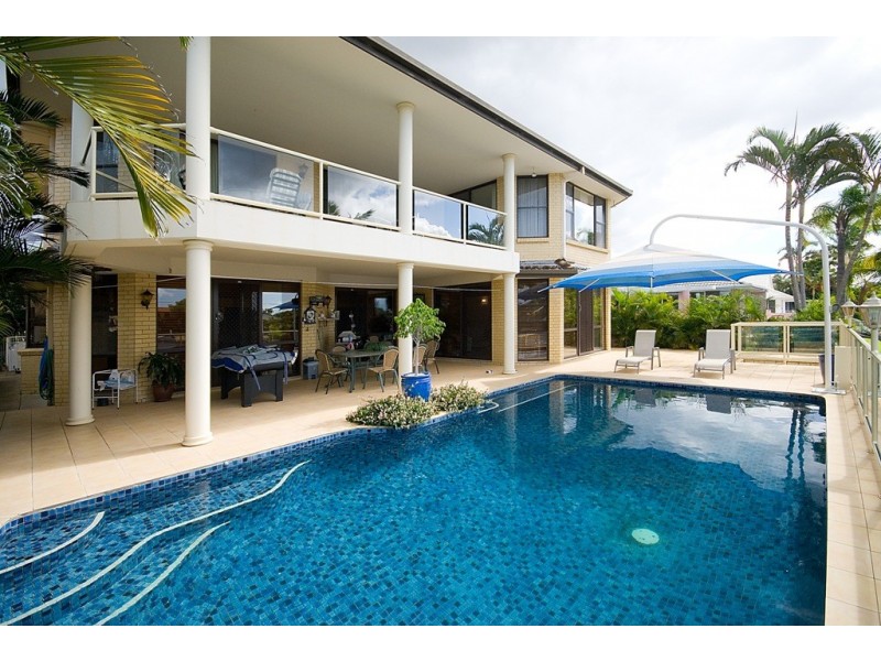 50 Waitomo Street, Broadbeach Waters QLD 4218