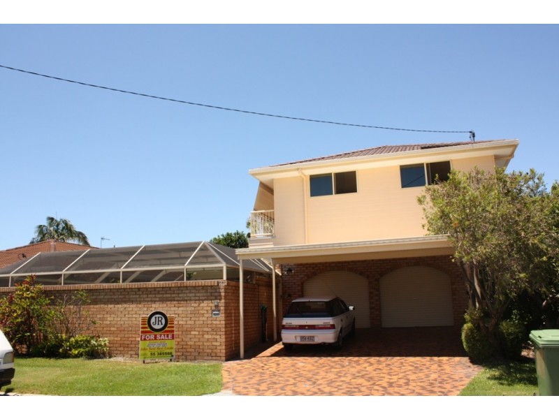 6 Alvarado Court, Broadbeach Waters QLD 4218