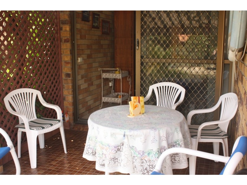 9/22 Dunlop Court, Mermaid Waters QLD 4218