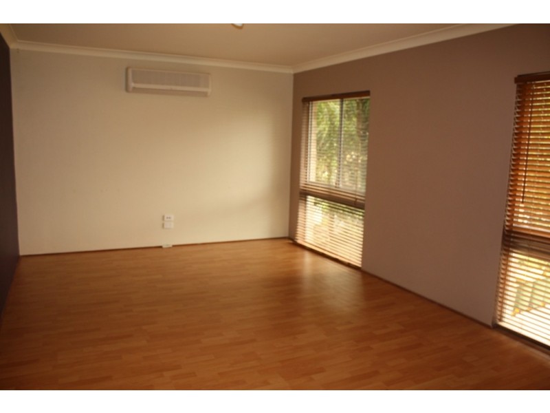 4.44 Chelsea Ave, Broadbeach QLD 4218