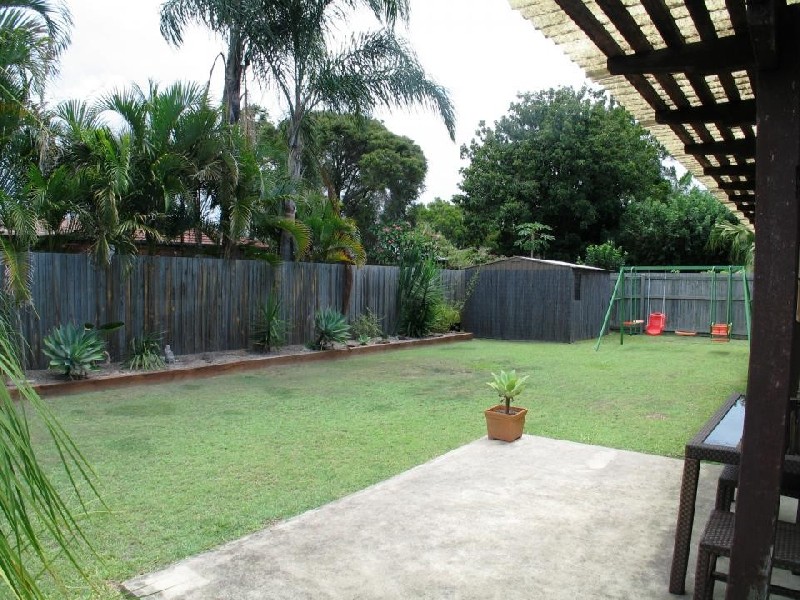 Broadbeach Waters QLD 4218