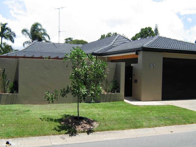 Broadbeach Waters QLD 4218