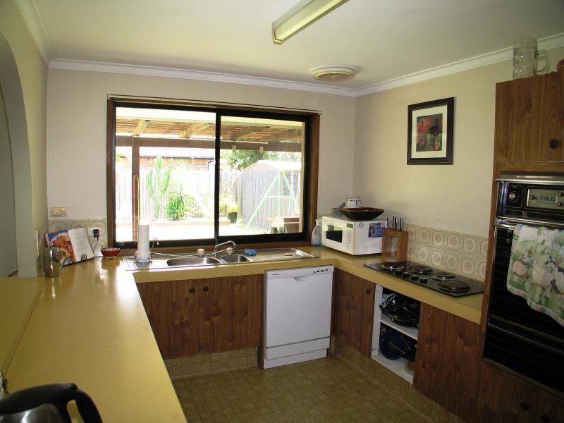 Broadbeach Waters QLD 4218