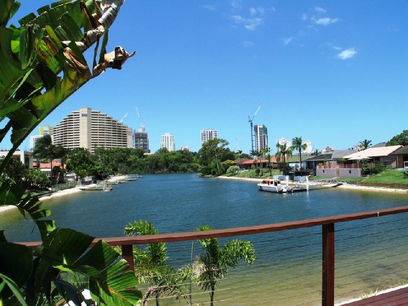 Broadbeach Waters QLD 4218