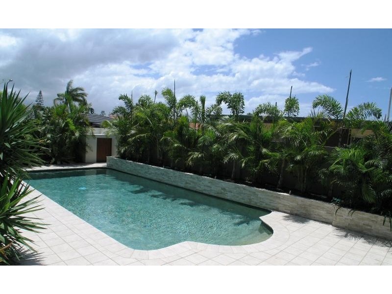 Broadbeach Waters QLD 4218