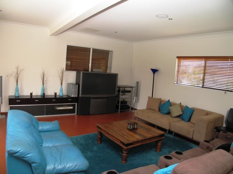 Broadbeach Waters QLD 4218