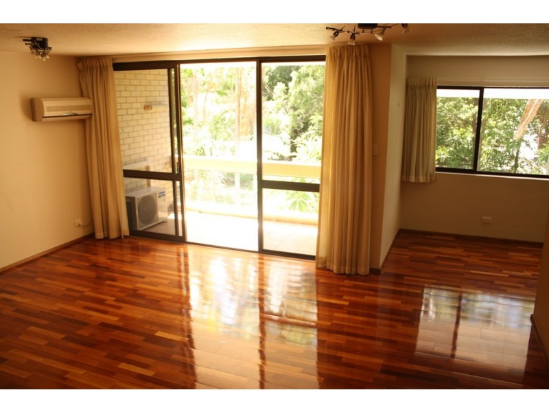 5/32  Rudd St, Broadbeach Waters QLD 4218