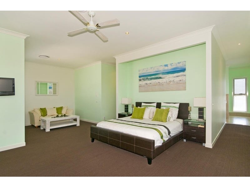 5 Nicklaus Court, Merrimac QLD 4226
