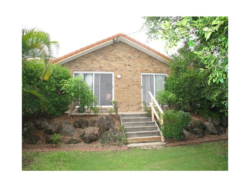 Broadbeach Waters QLD 4218