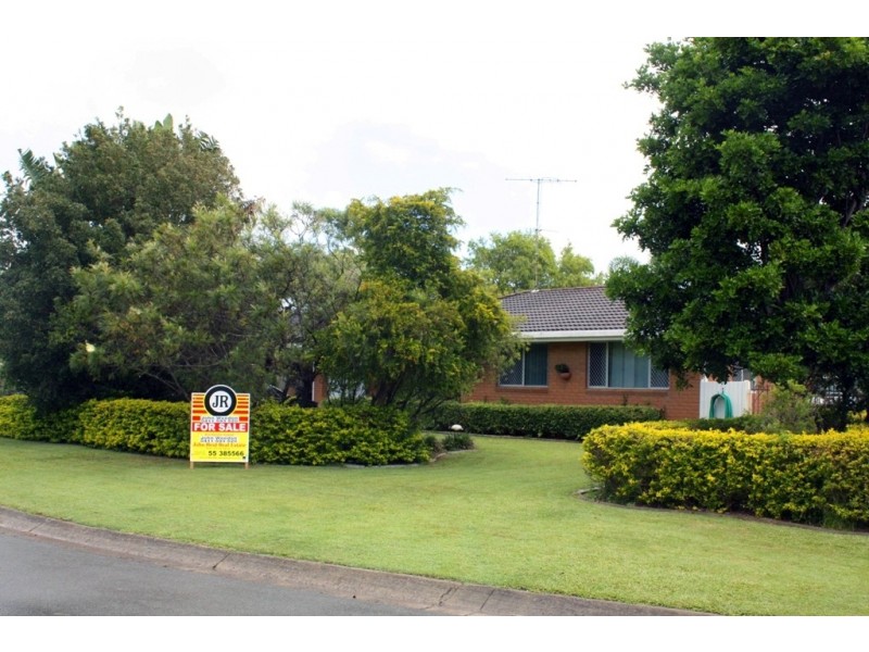 3 Binnacle Court, Mermaid Waters QLD 4218