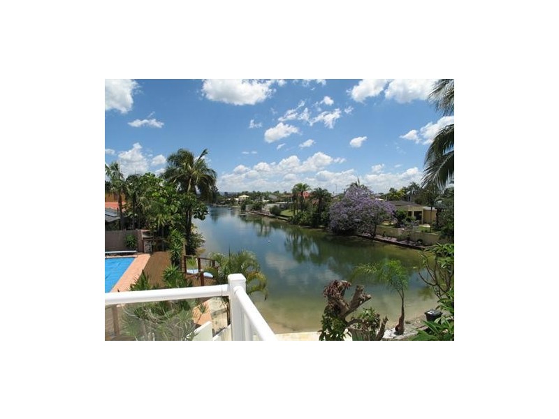 Broadbeach Waters QLD 4218