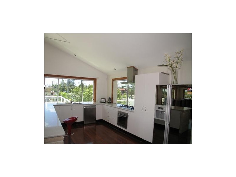 Broadbeach Waters QLD 4218
