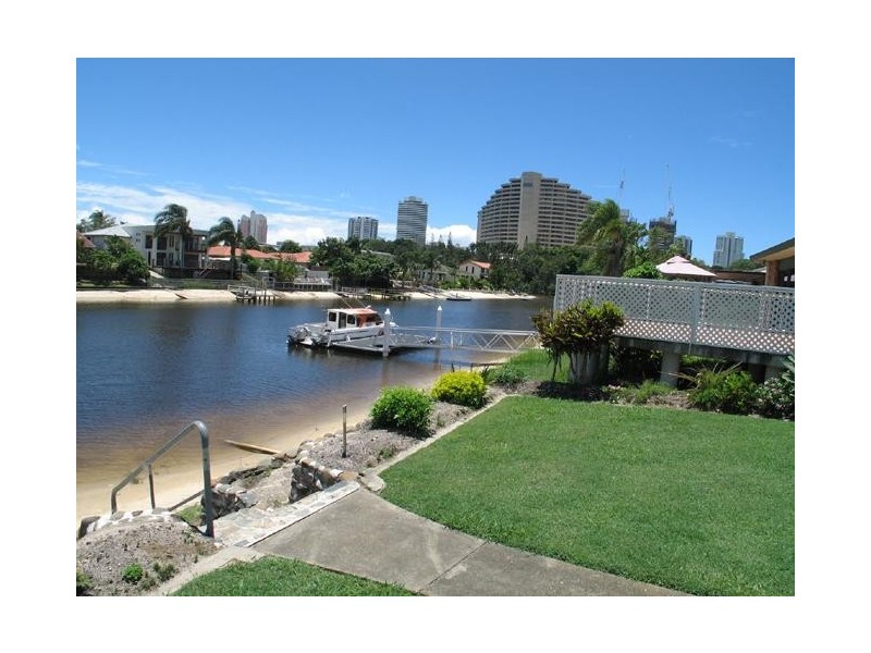 Broadbeach Waters QLD 4218