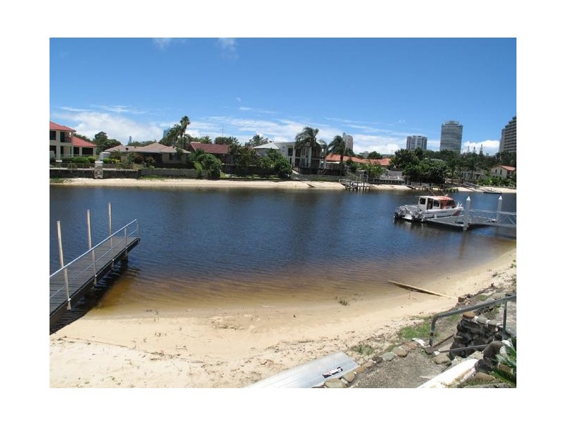 Broadbeach Waters QLD 4218
