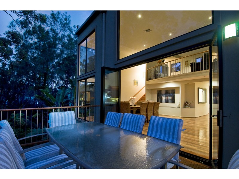 306 Ron Penhaligon Way, Robina QLD 4226