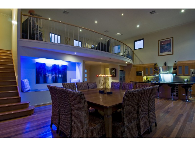 306 Ron Penhaligon Way, Robina QLD 4226