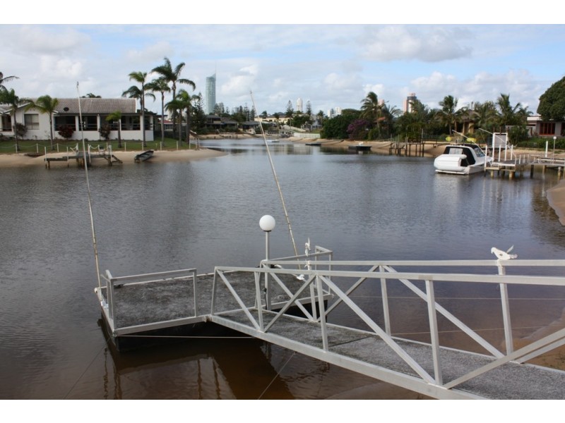 Broadbeach Waters QLD 4218