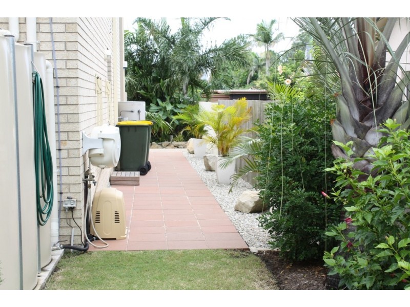 Broadbeach Waters QLD 4218