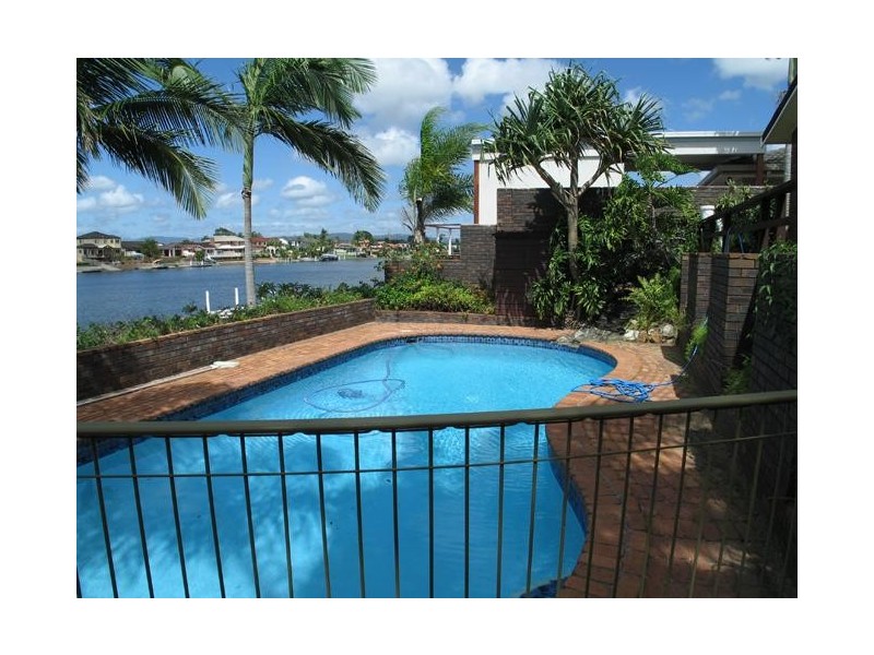 Broadbeach Waters QLD 4218