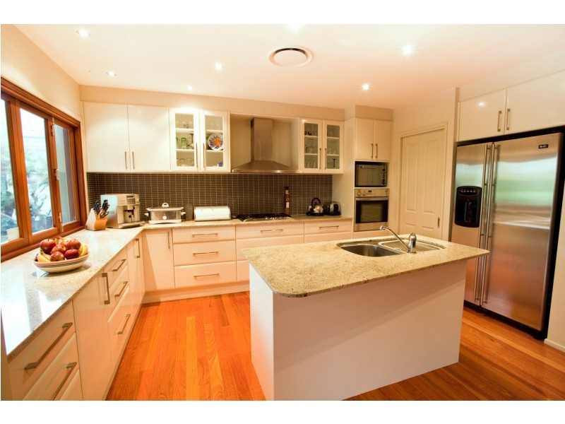 332 Ron Penhaligon Way, Robina QLD 4226
