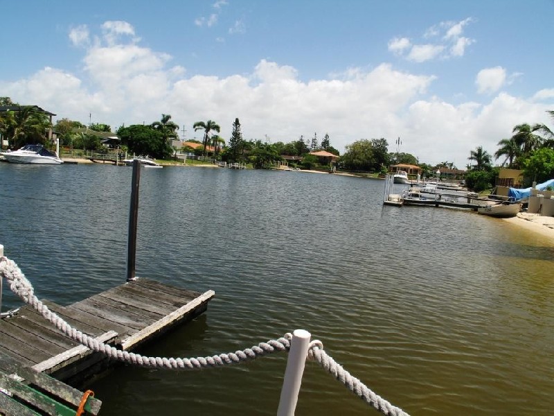 Broadbeach Waters QLD 4218