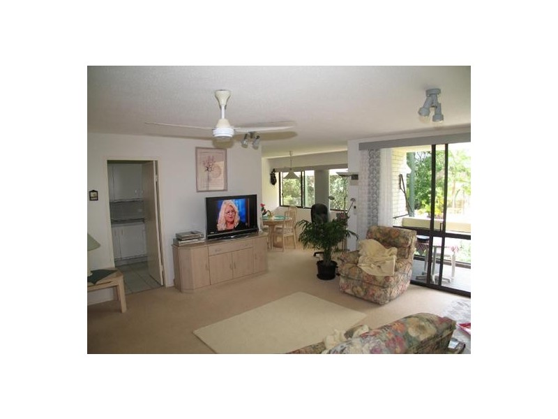 Broadbeach Waters QLD 4218