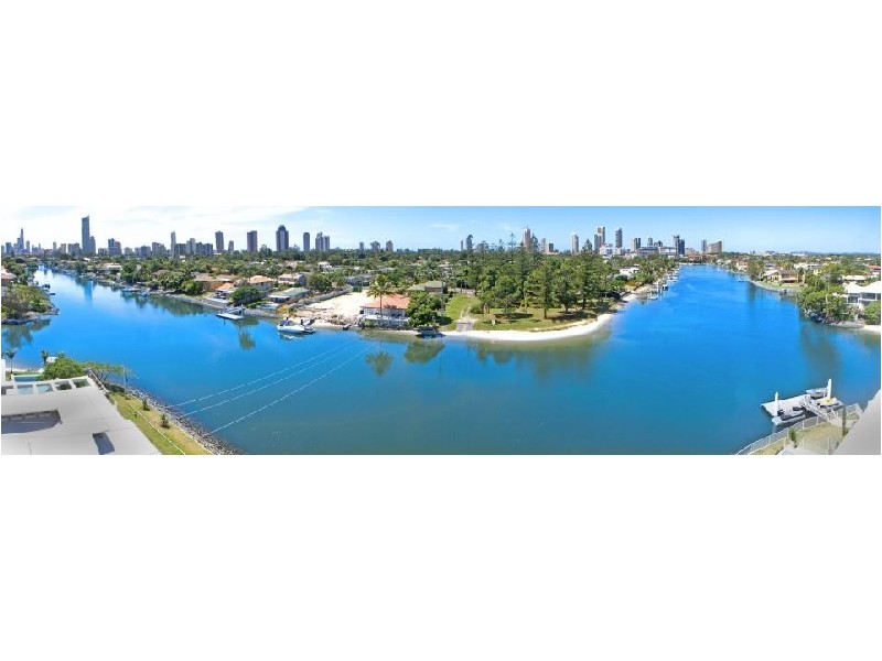 Broadbeach Waters QLD 4218