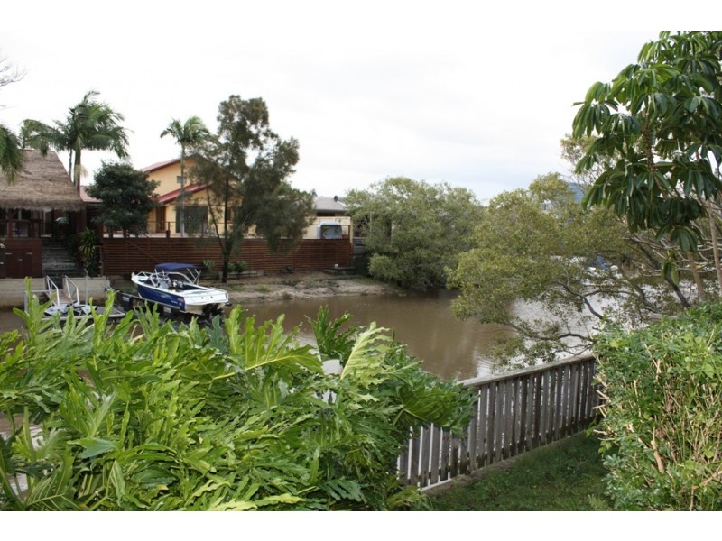 164  Monaco Street, Broadbeach Waters QLD 4218