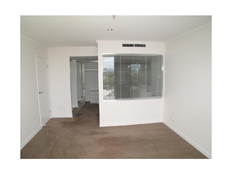Broadbeach QLD 4218