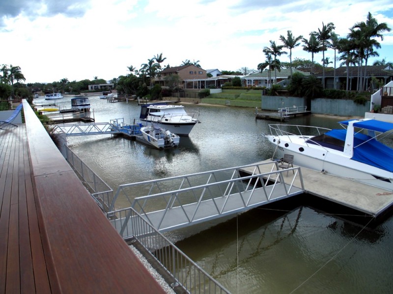 Broadbeach Waters QLD 4218