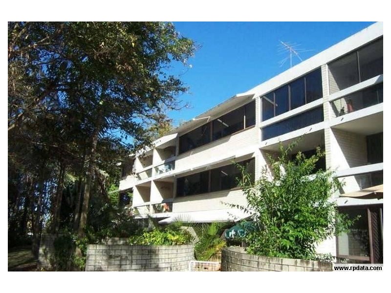 Broadbeach Waters QLD 4218