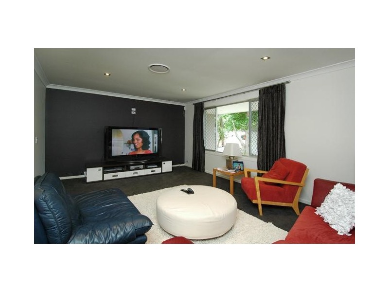 Broadbeach Waters QLD 4218