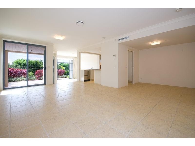 Carrara QLD 4211