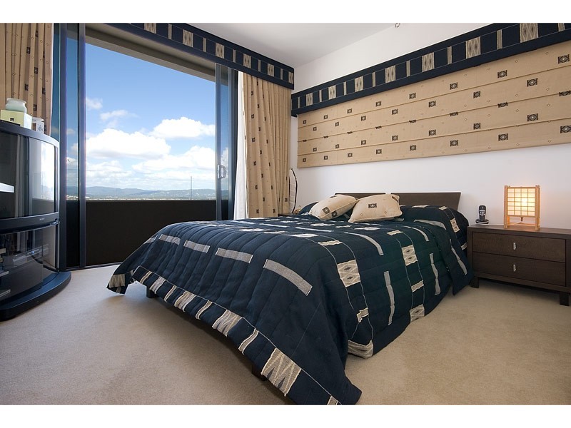 Broadbeach QLD 4218