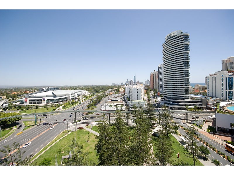 Broadbeach QLD 4218
