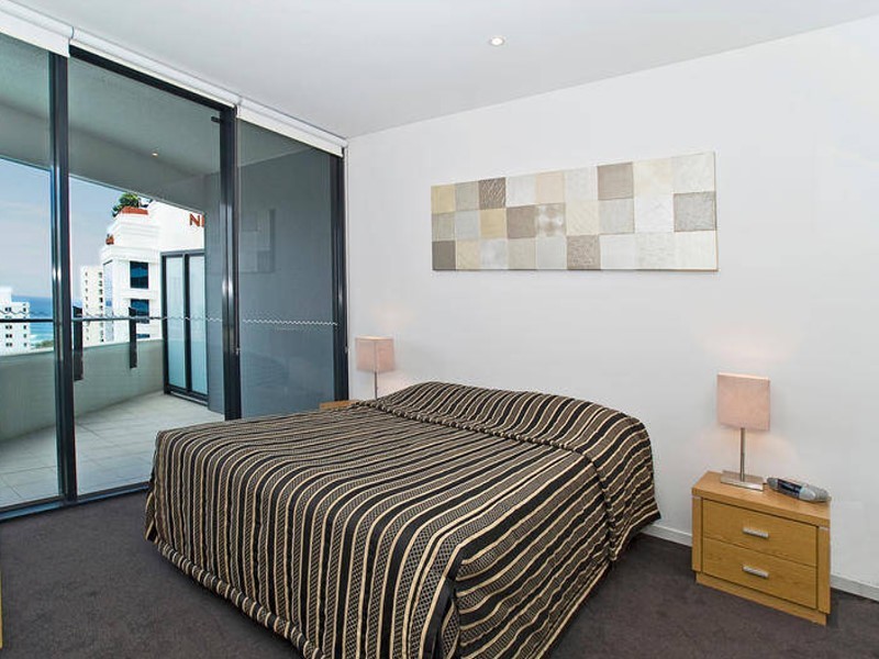 Broadbeach QLD 4218