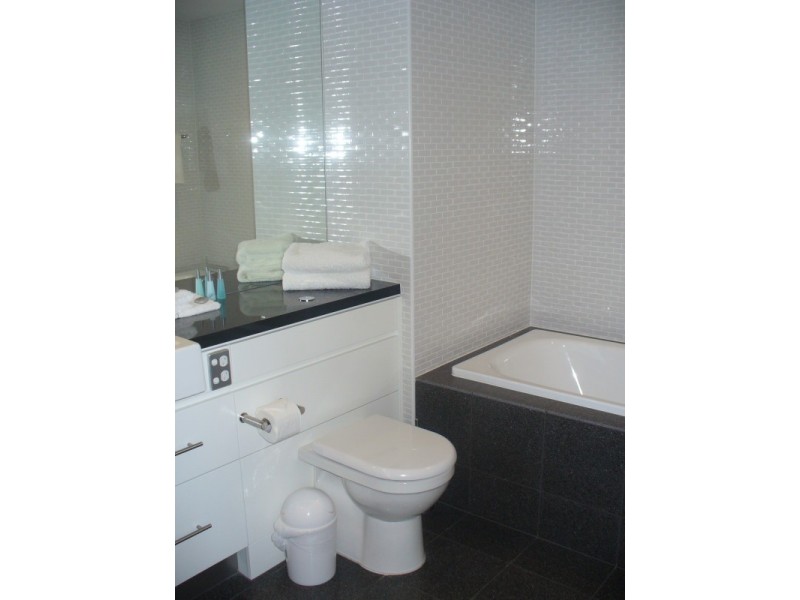 Broadbeach QLD 4218