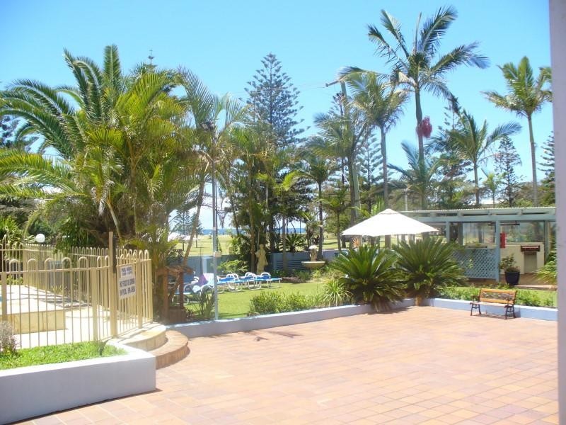 Broadbeach QLD 4218