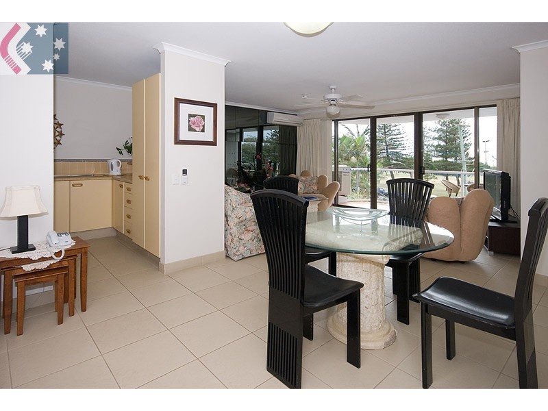 Broadbeach QLD 4218