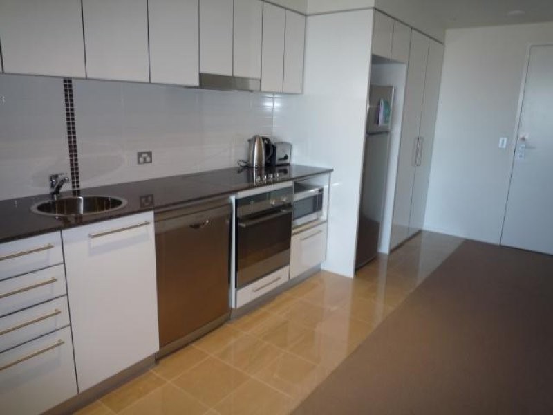 Broadbeach QLD 4218