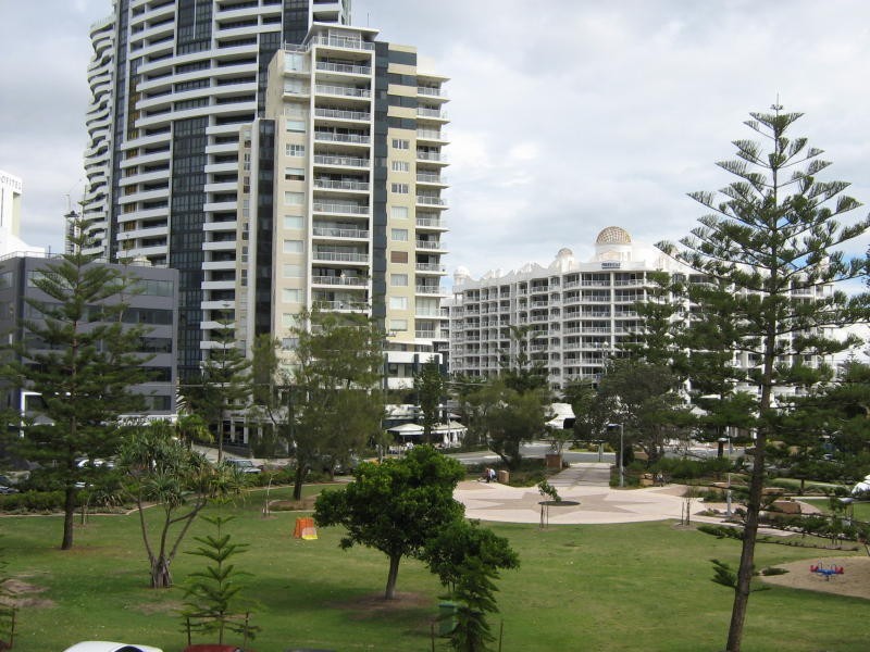 Broadbeach QLD 4218