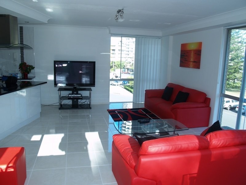 Broadbeach QLD 4218