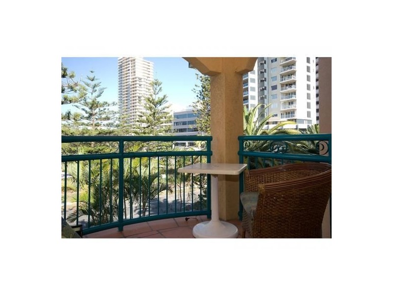 Broadbeach QLD 4218
