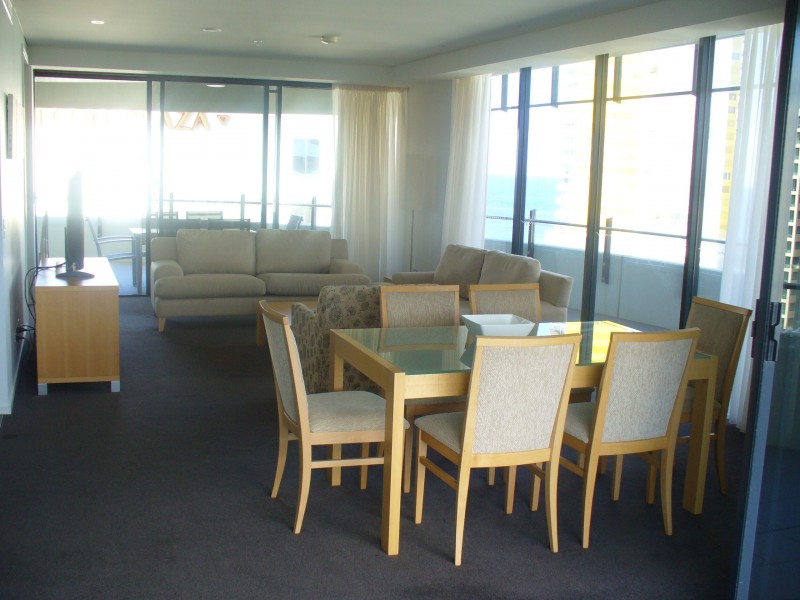 Broadbeach QLD 4218