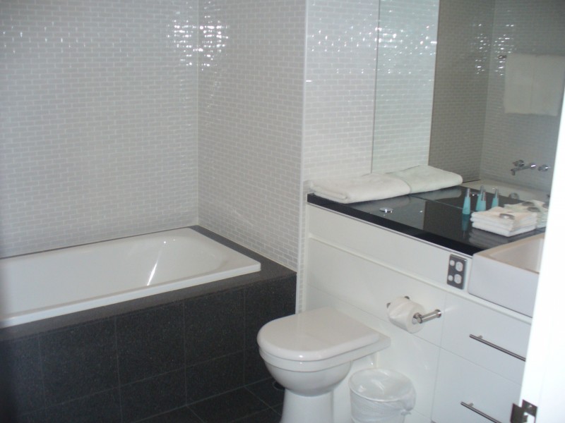 Broadbeach QLD 4218