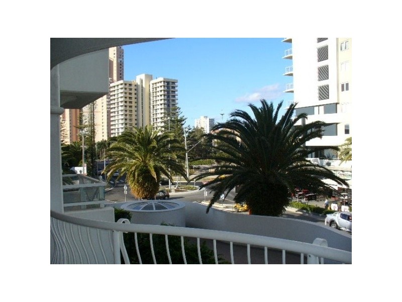 Broadbeach QLD 4218