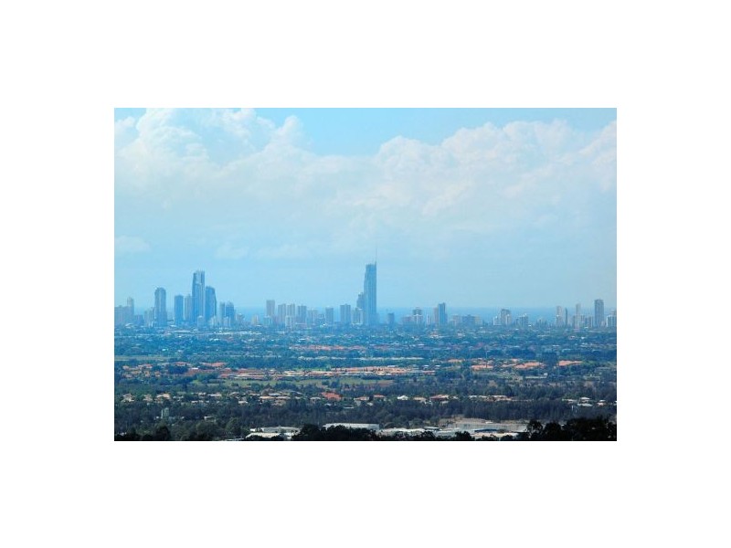 261 San Fernando Drive, Worongary QLD 4213