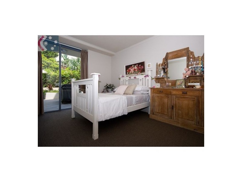 2066/1 Ocean, Burleigh Heads QLD 4220