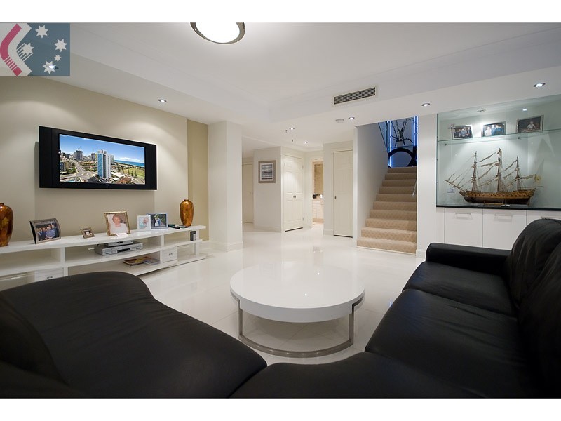 Broadbeach QLD 4218