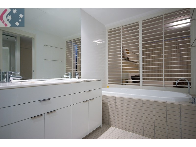 Broadbeach QLD 4218